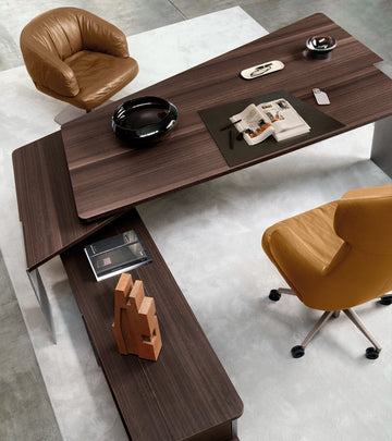 Home Office Desks for Refined Spaces