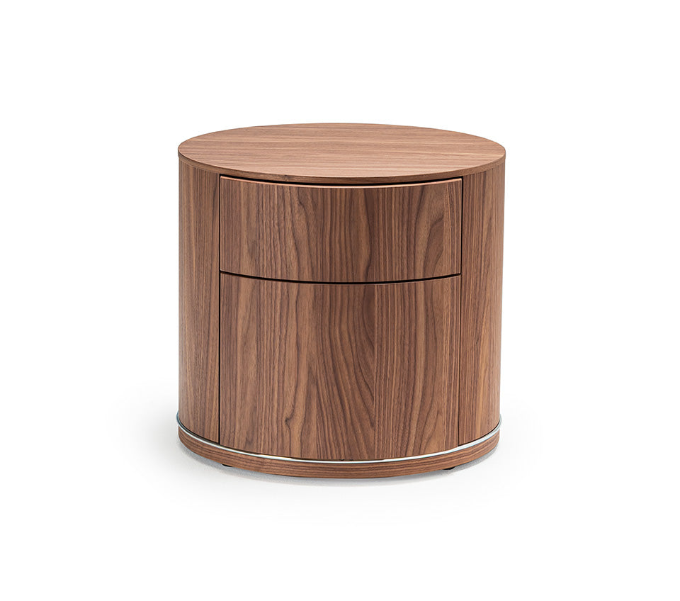 https://download.cattelanitalia.com/multimedia/ld/46138ff8-52b7-47c5-aae8-d754d1b9a9c3.jpg?t=1760014098