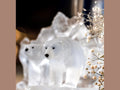 Daum Arktos de Kyriakos Kaziras glass polar bear sculpture with dried flowers
