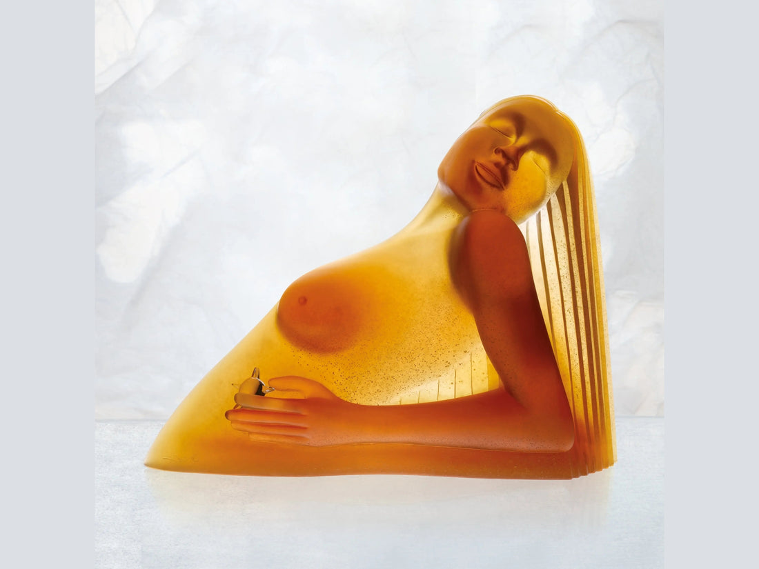 Daum Le Soleil de Dan Dailey 195ex amber glass sculpture of a reclining female figure