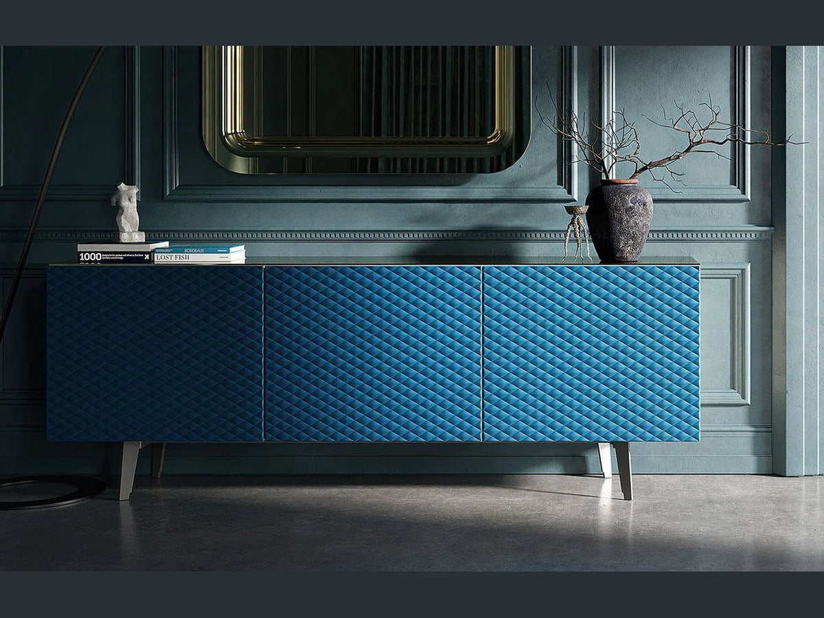 Luxury ABSOLUT - Benjamin & Maxwell