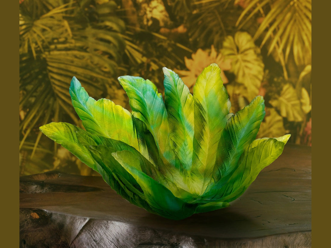 Daum Bornéo Coupe de Emilio Robba green and yellow leaf-shaped glass bowl