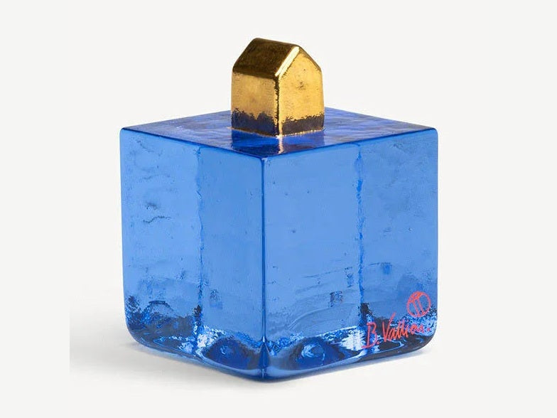 Luxury Fortress Cube- Benjamin & Maxwell