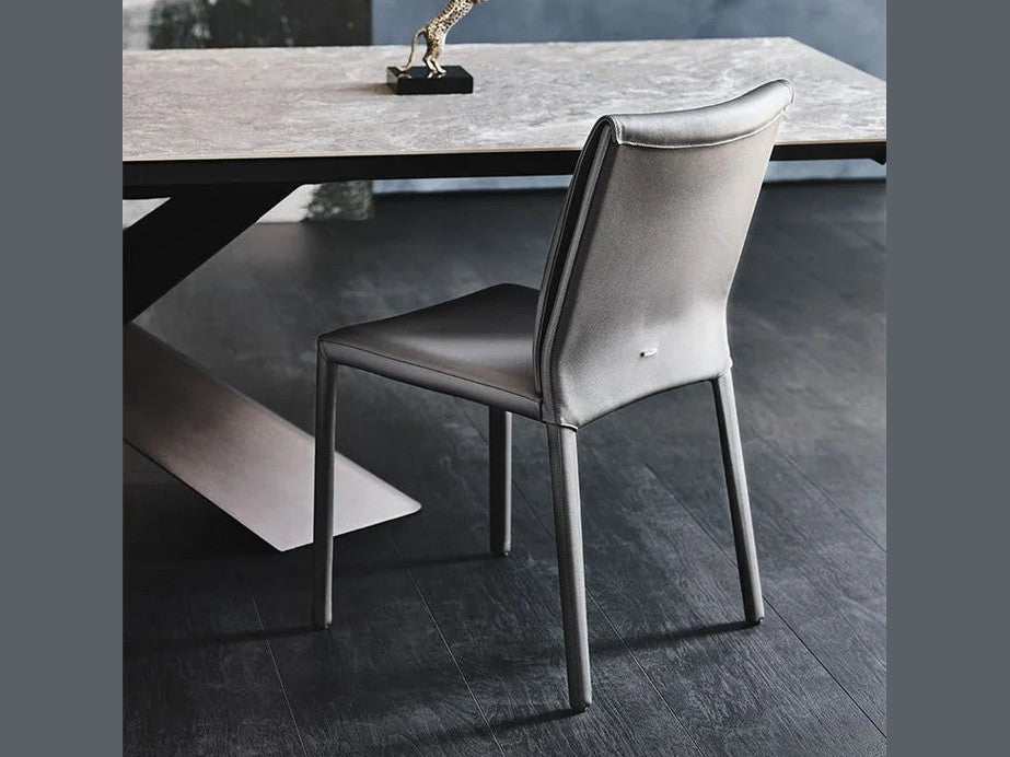 Luxury ITA Lia - Benjamin & Maxwell
