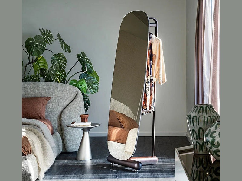 Luxury Pierre Valet Stand Mirror - Benjamin & Maxwell