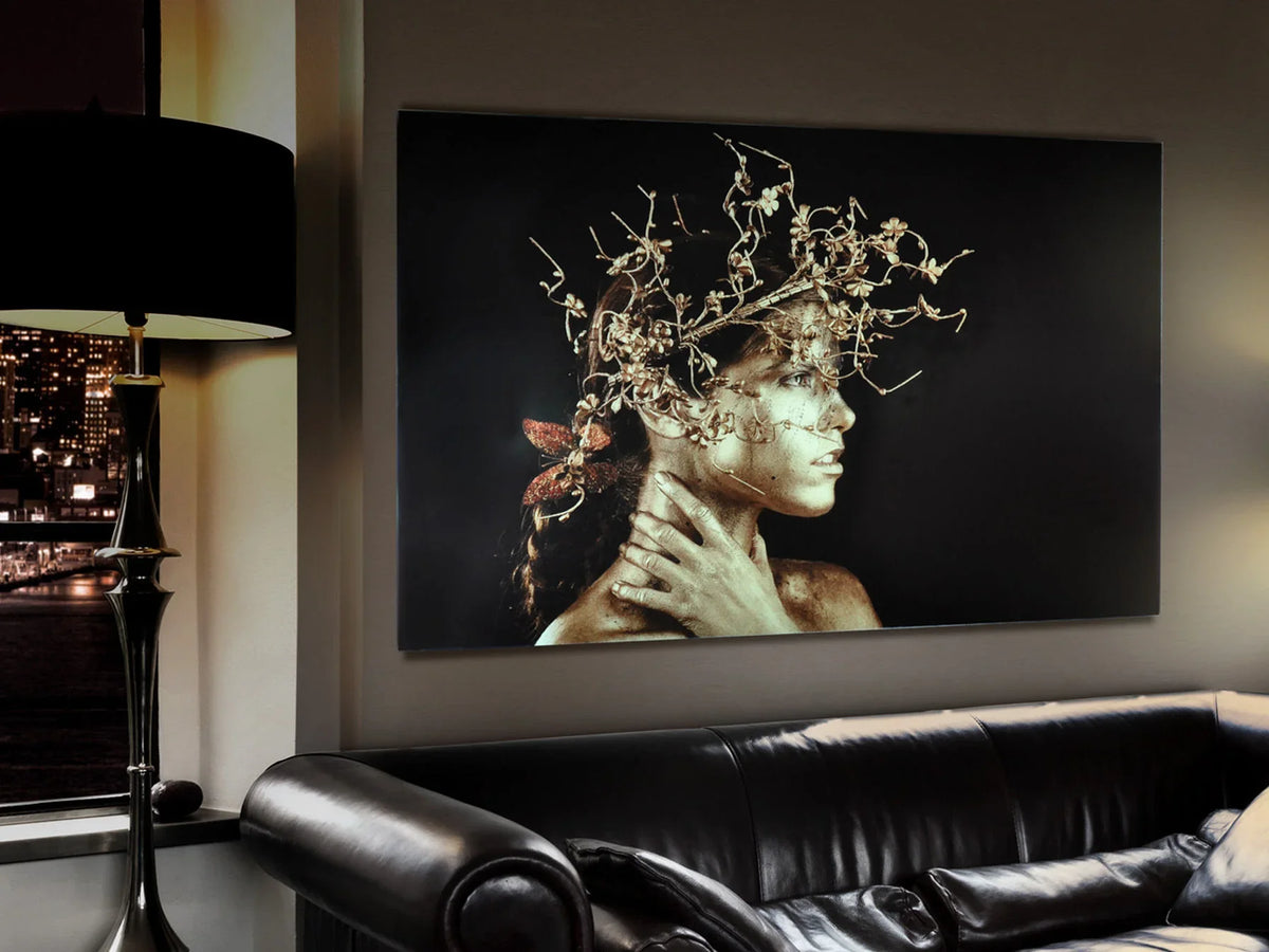 Luxury SCHULLER Decoration Prints and Photos Mujer Dorada - Benjamin & Maxwell