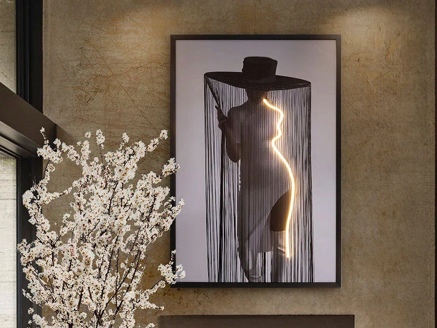 Luxury Schuller DIVA LED LIGHT ART - Benjamin & Maxwell