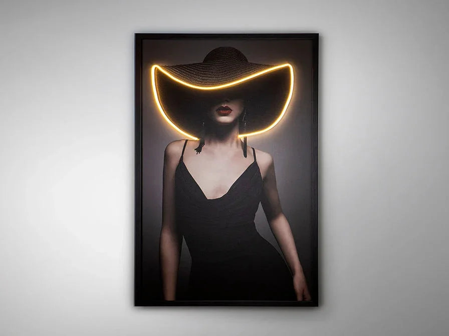 Luxury Schuller Pamela LED Light- Benjamin & Maxwell