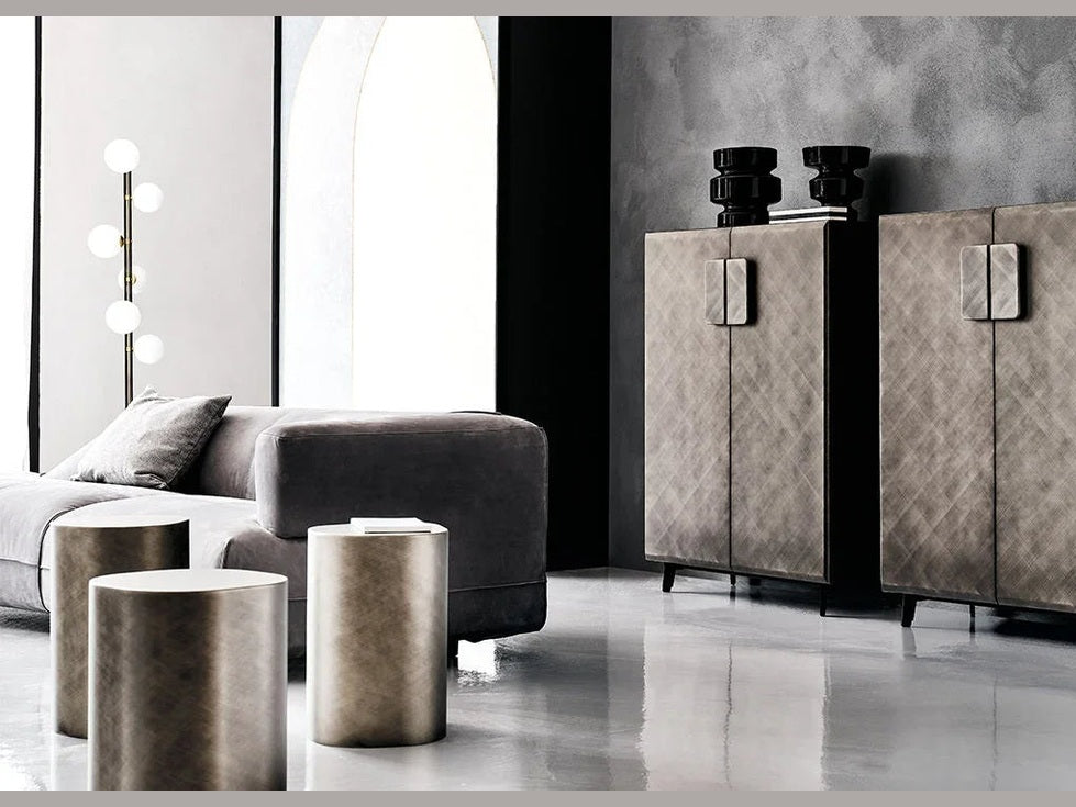 Luxury TUDOR - Benjamin & Maxwell