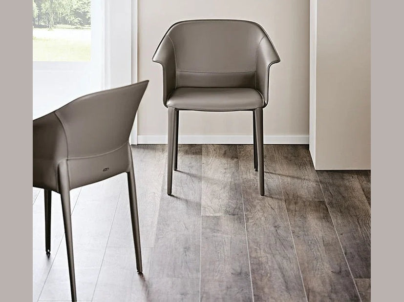 Luxury Zuleika Armrest Chair - Benjamin & Maxwell