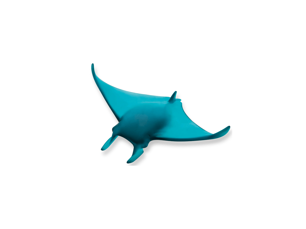 Blue Daum manta ray glass sculpture by Umberto Nuzzo 375ex