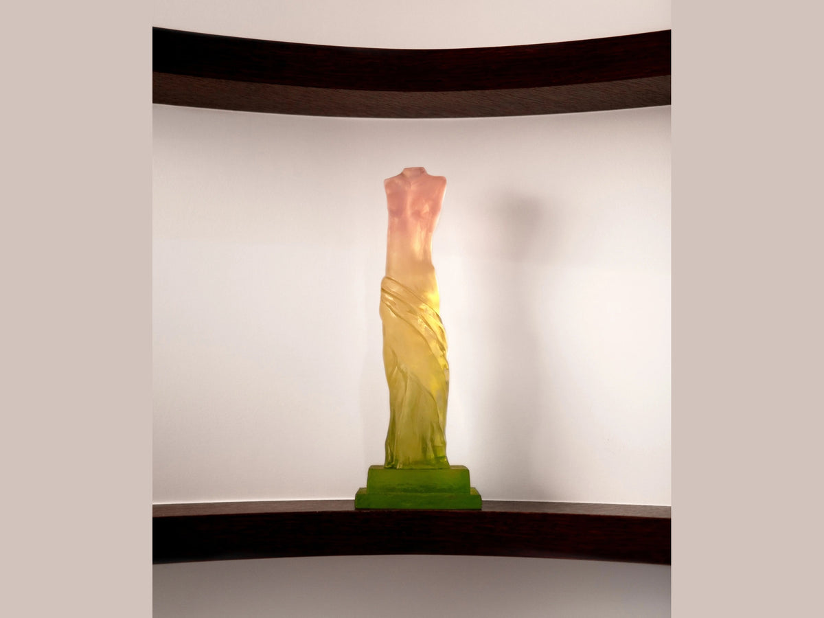 Daum Vénus de Laurence Bonnel glass sculpture in pink and yellow hues.