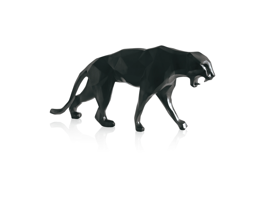 Daum Wild Panther Noire de Richard Orlinski glass sculpture on black background
