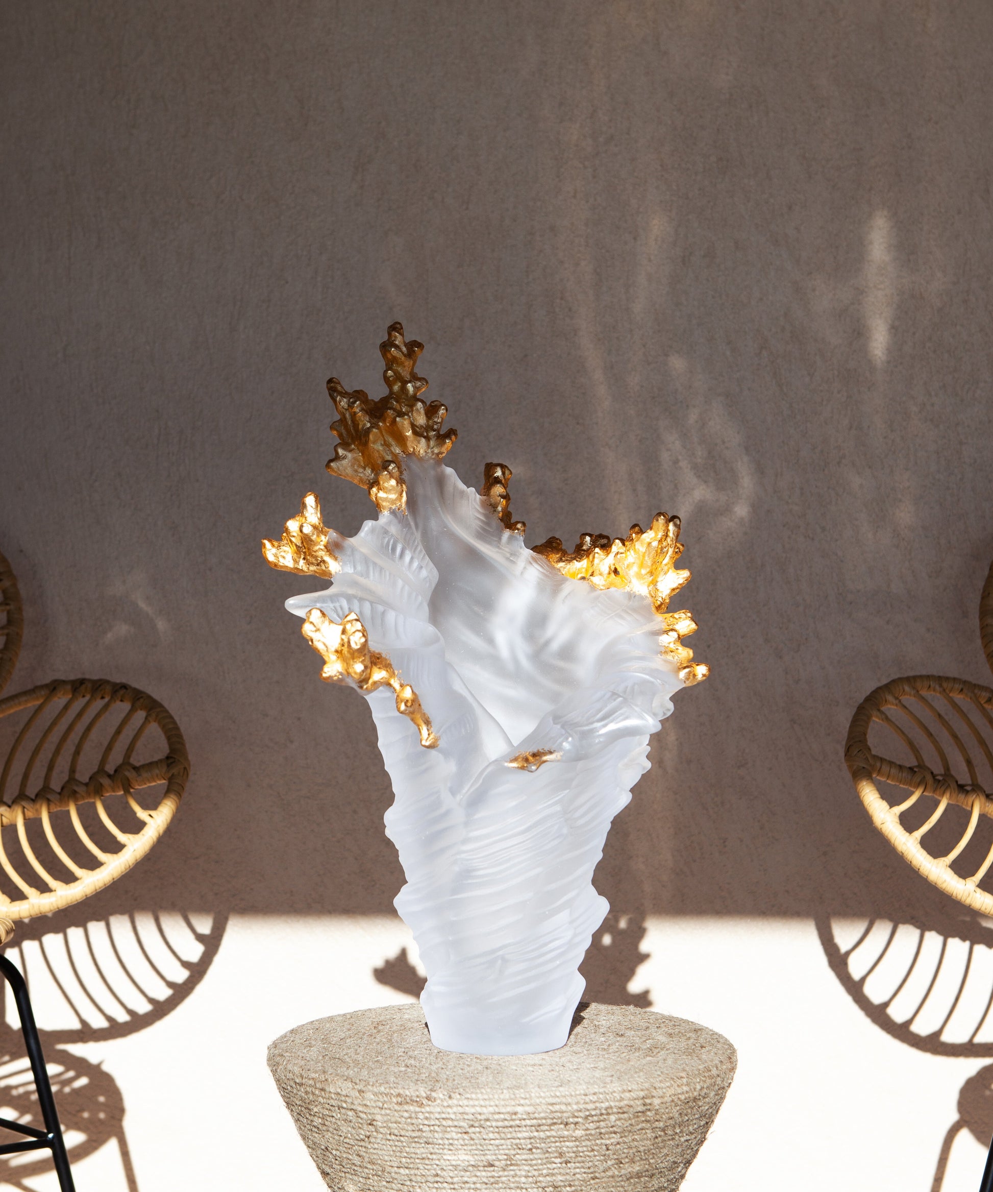 Mer de Corail Vase grand modèle Blanc, finition or 99ex - Daum