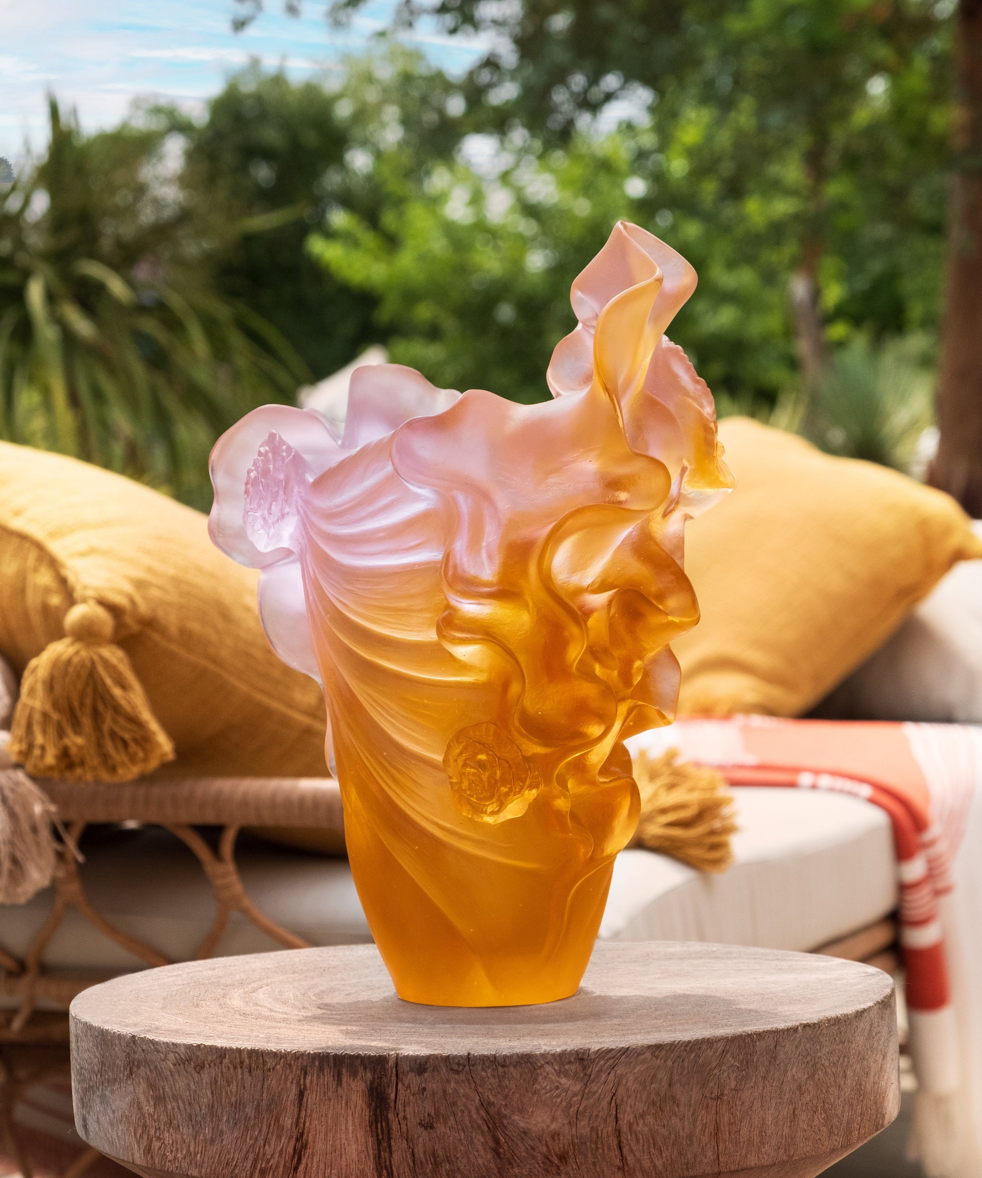 Rose Royale Vase moyen modèle 225ex - Daum