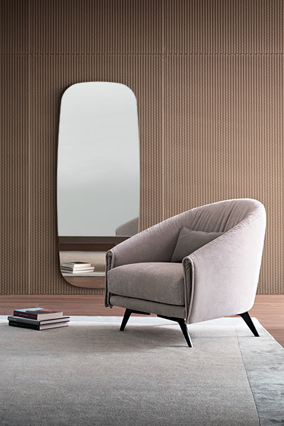 Saddle Armchair Upholstered With Armrests By Bonaldo