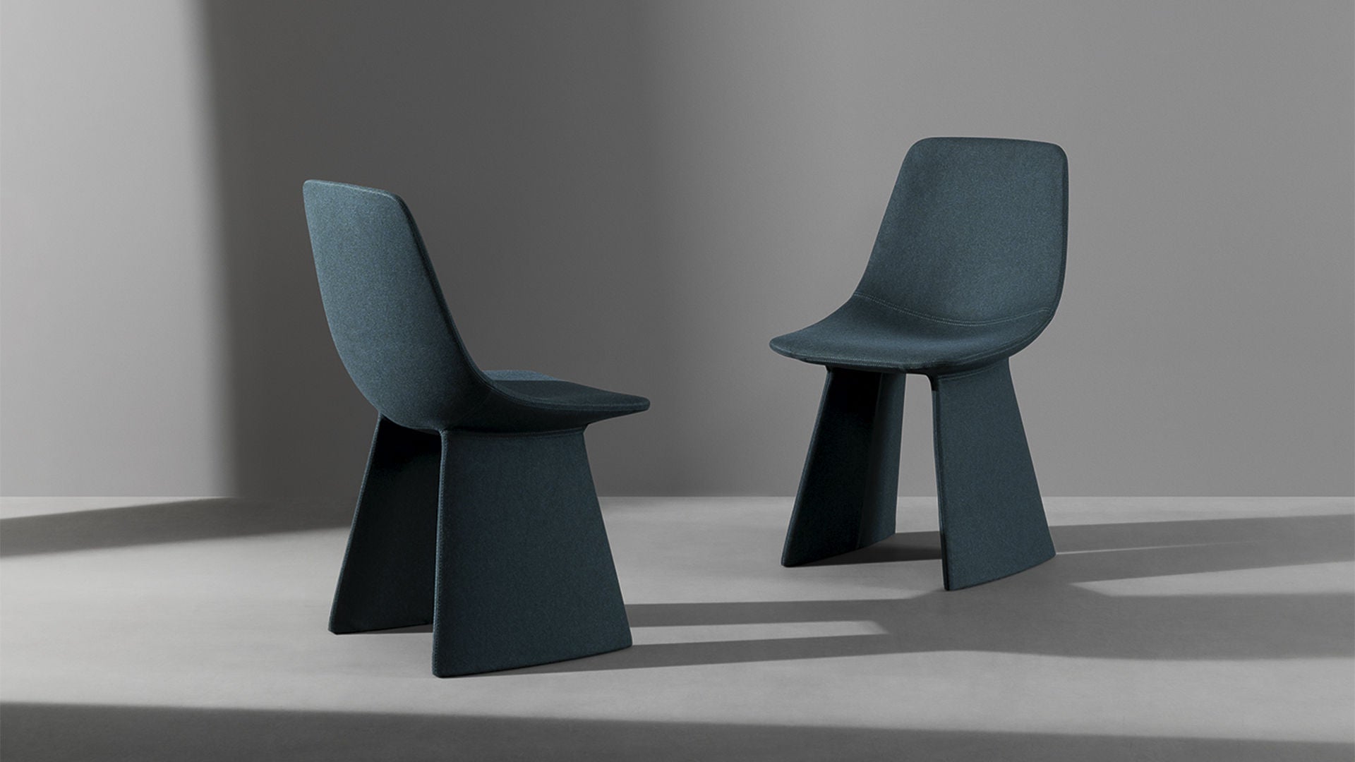 Sedia imbottita moderna Agea | Bonaldo