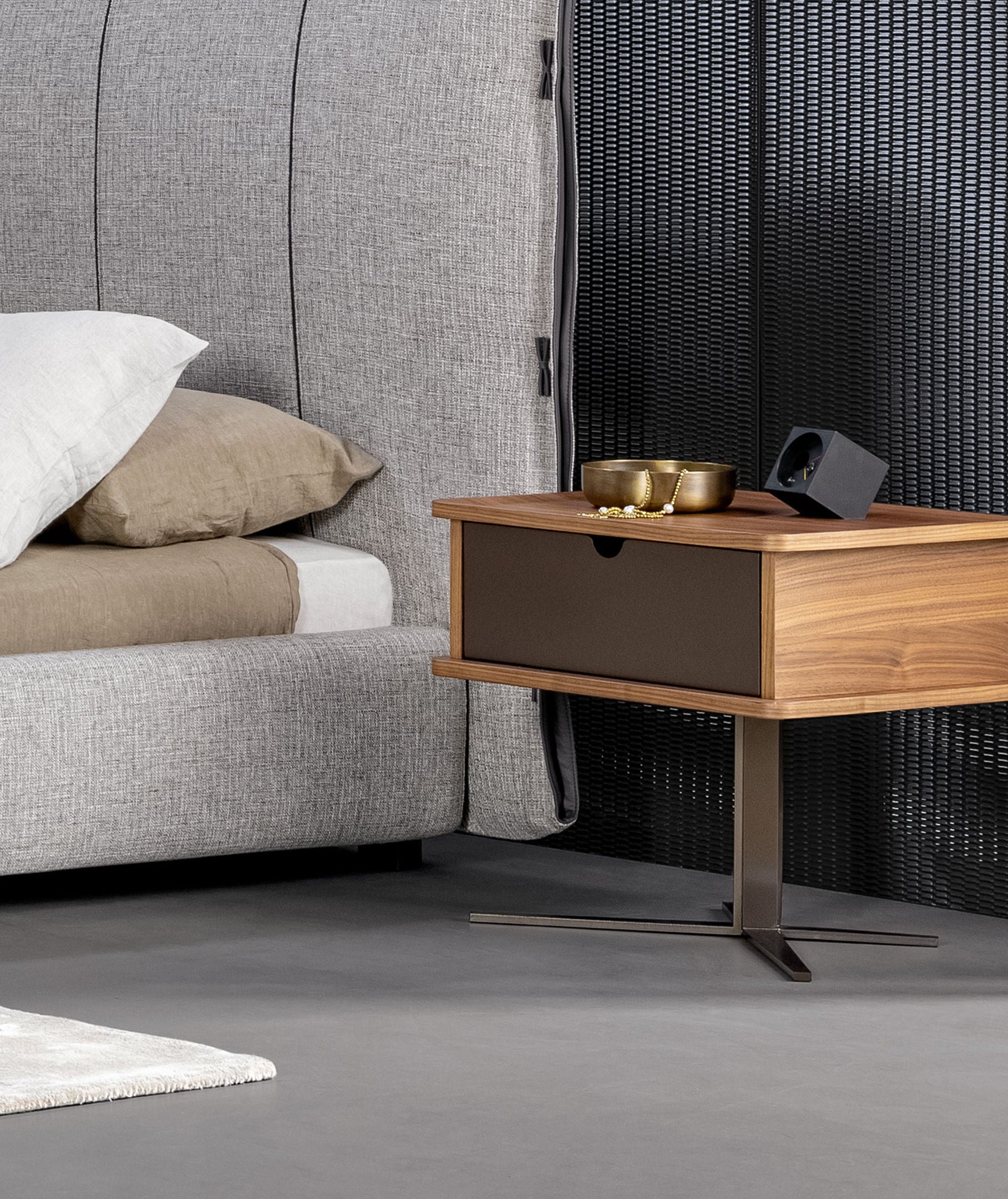 Nelson Bedside Table
