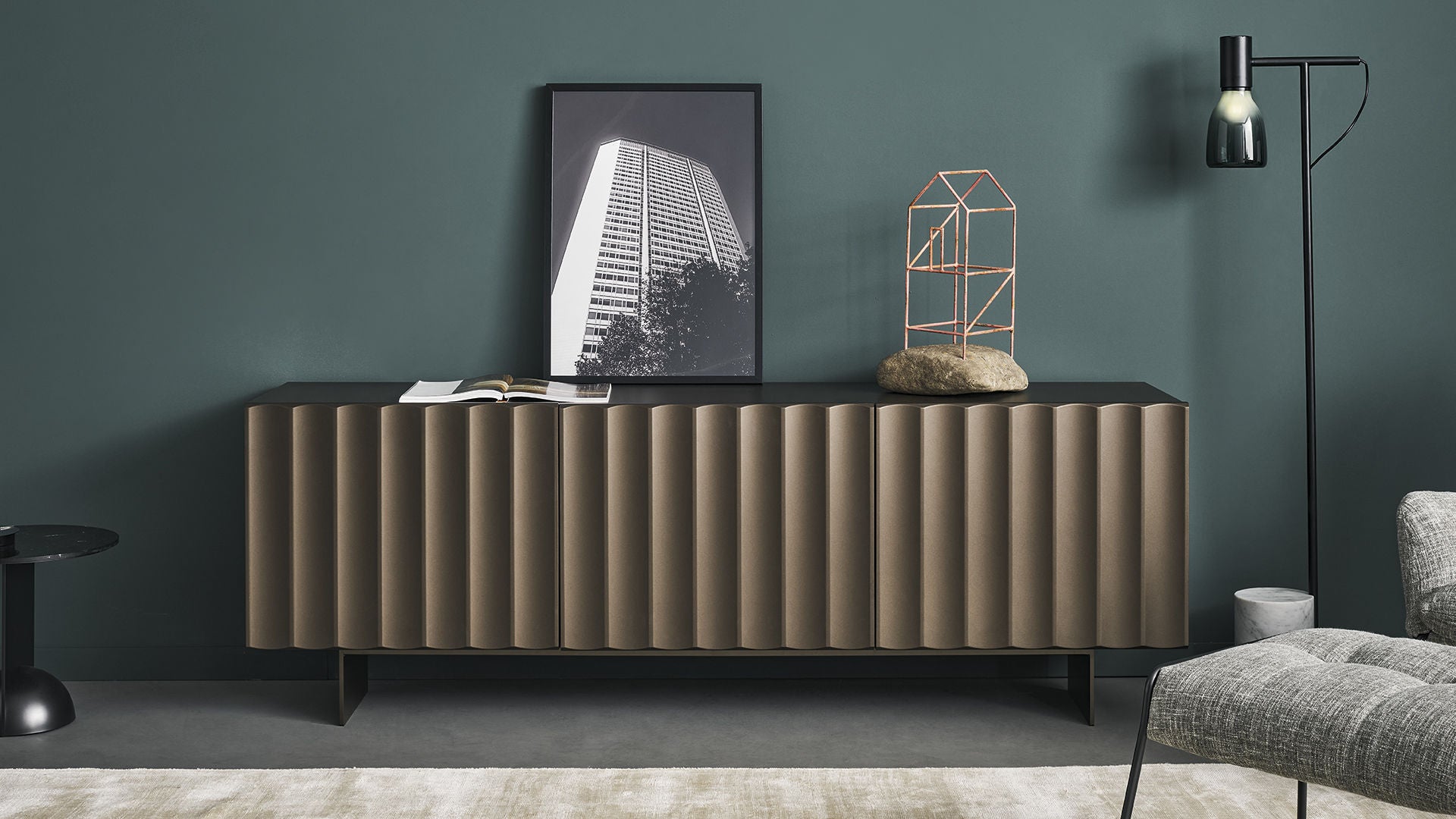 Madia classica contemporanea Dorian