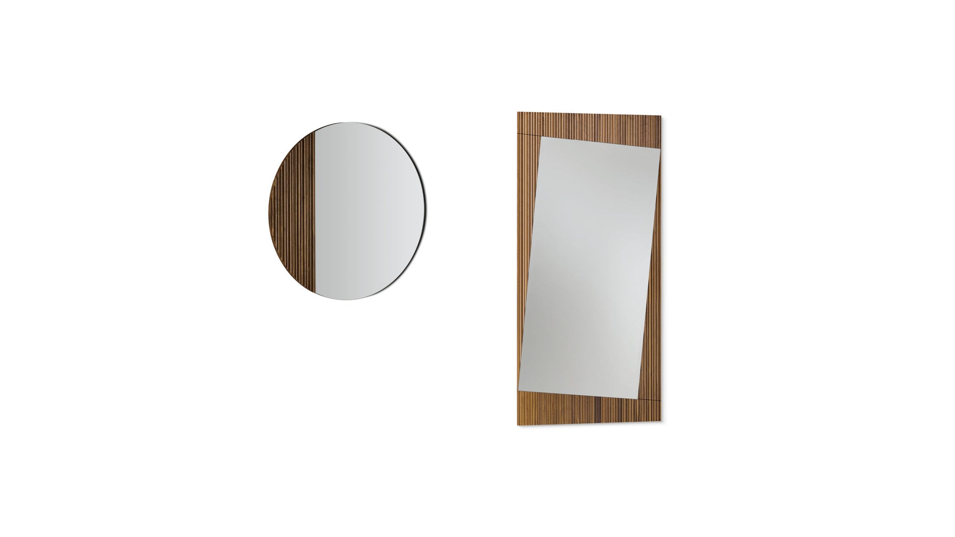 Specchio con cornice in legno di design Musa