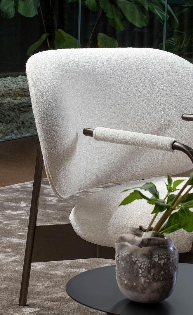 https_3A_2F_2Fcdn.bonaldo.com_2Fwp-content_2Fuploads_2F2024_2F01_2Fbonaldo-poltrone-crossloungechair-stilllife - Benjamin & Maxwell