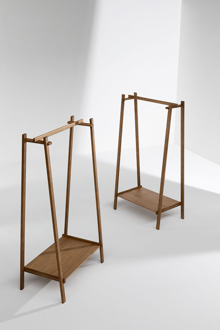 Isola American Walnut Clothes Hanger by Bonaldo