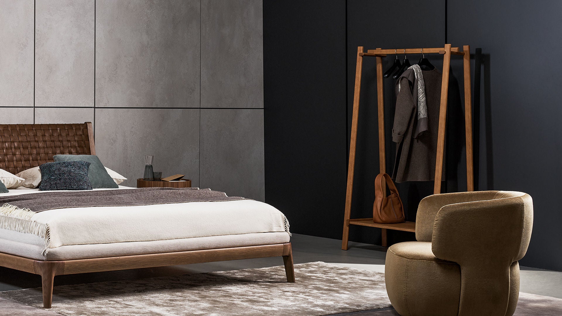 Isola American Walnut Clothes Hanger by Bonaldo
