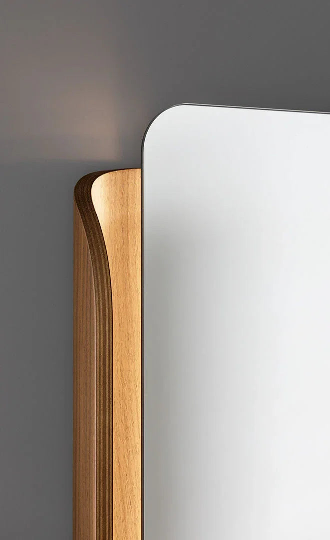 https_3A_2F_2Fcdn.bonaldo.com_2Fwp-content_2Fuploads_2F2024_2F04_2Fbonaldo-complementi-olos-mirror-stillife - Benjamin & Maxwell