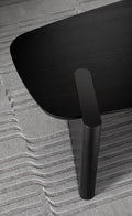 Flatiron: presentational desk or table | Bonaldo