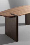 Flatiron: presentational desk or table | Bonaldo