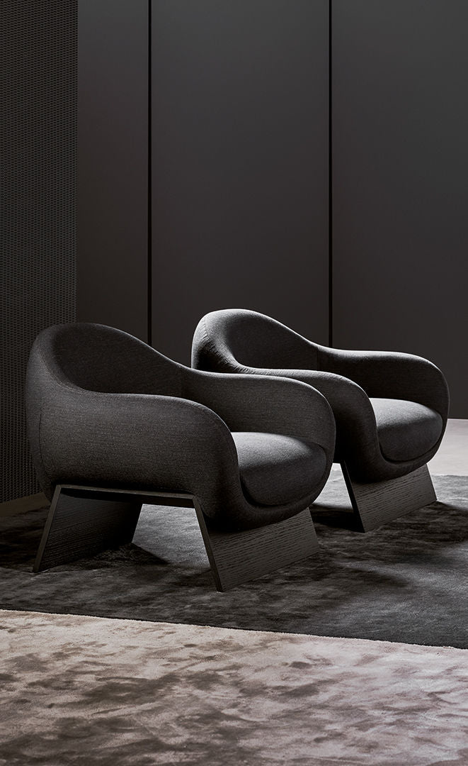 Boolean armchair
