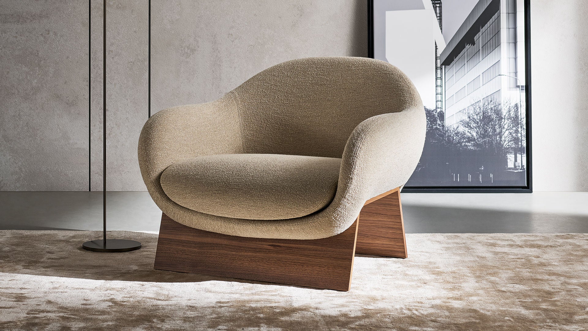 Boolean armchair