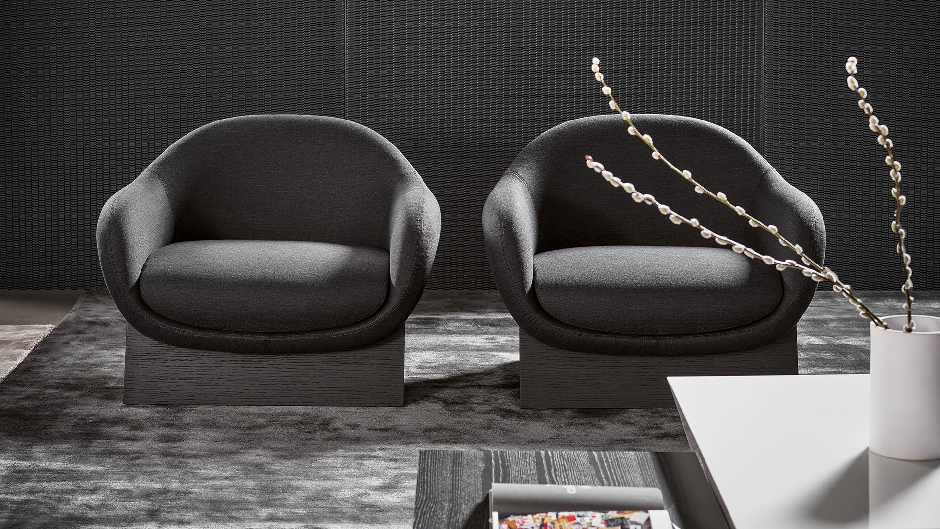 Boolean armchair