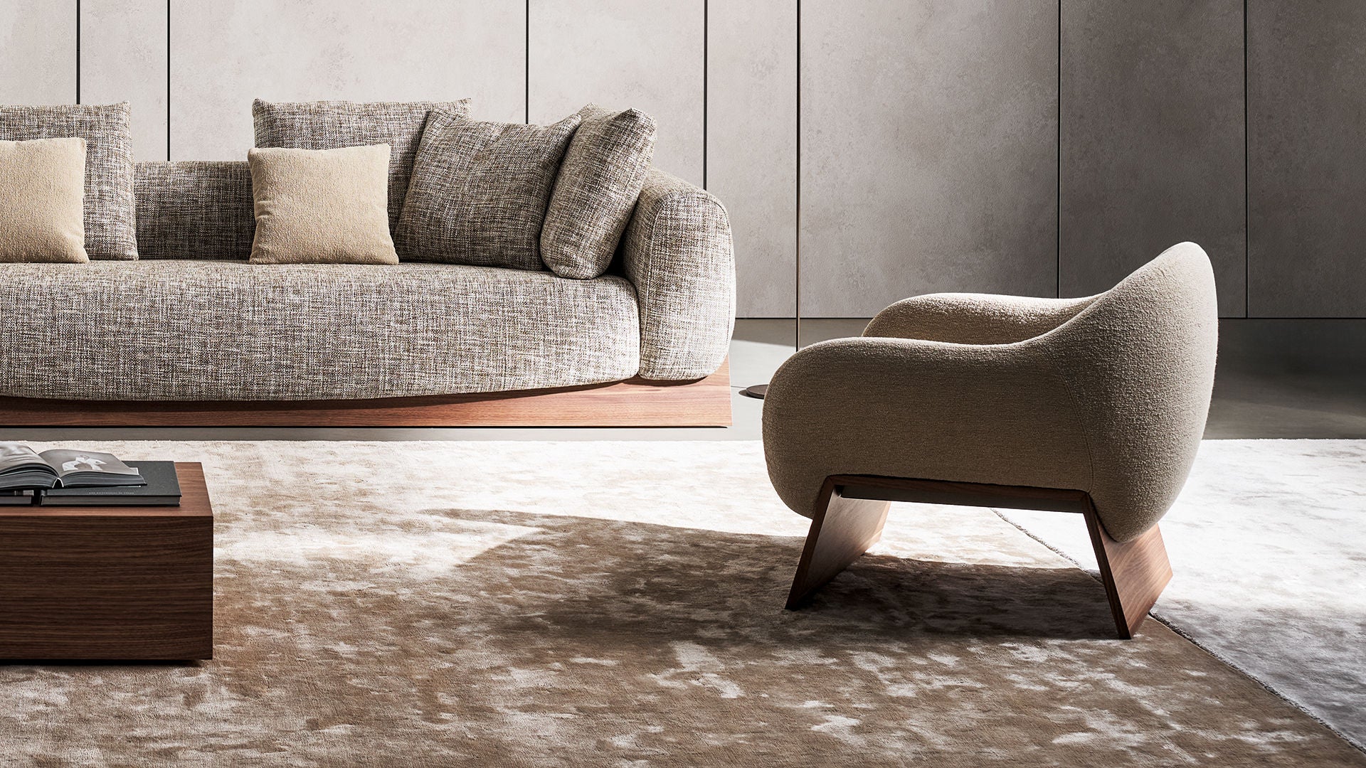 Boolean armchair