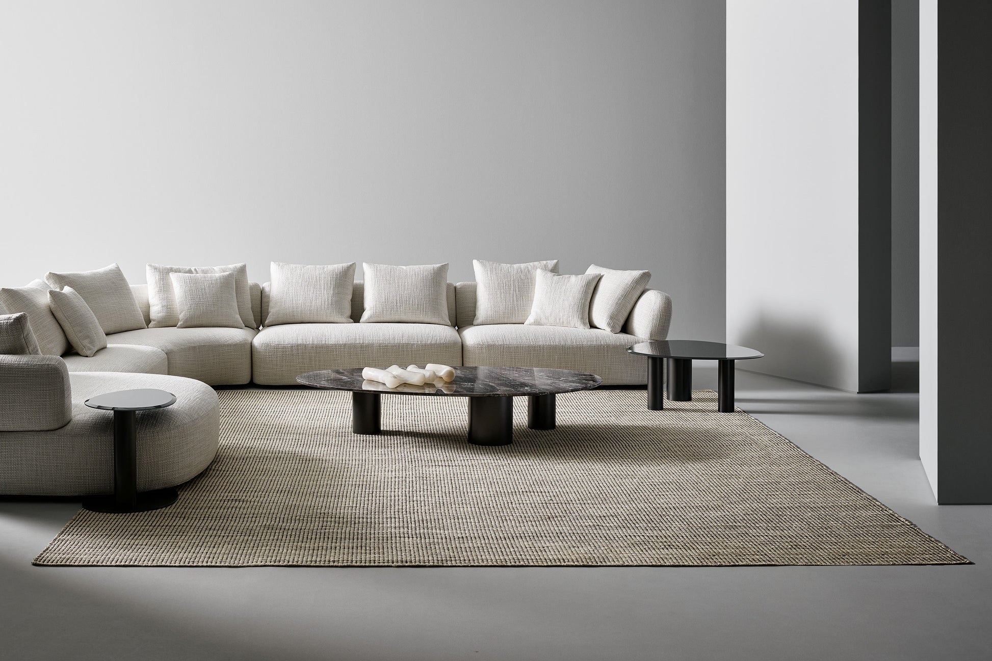 Amman: crafted rug | Bonaldo