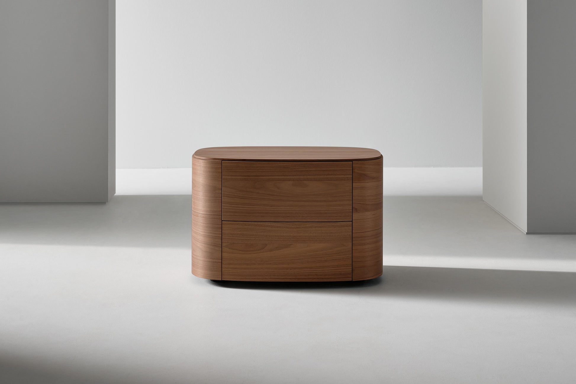 Isabey bedside table