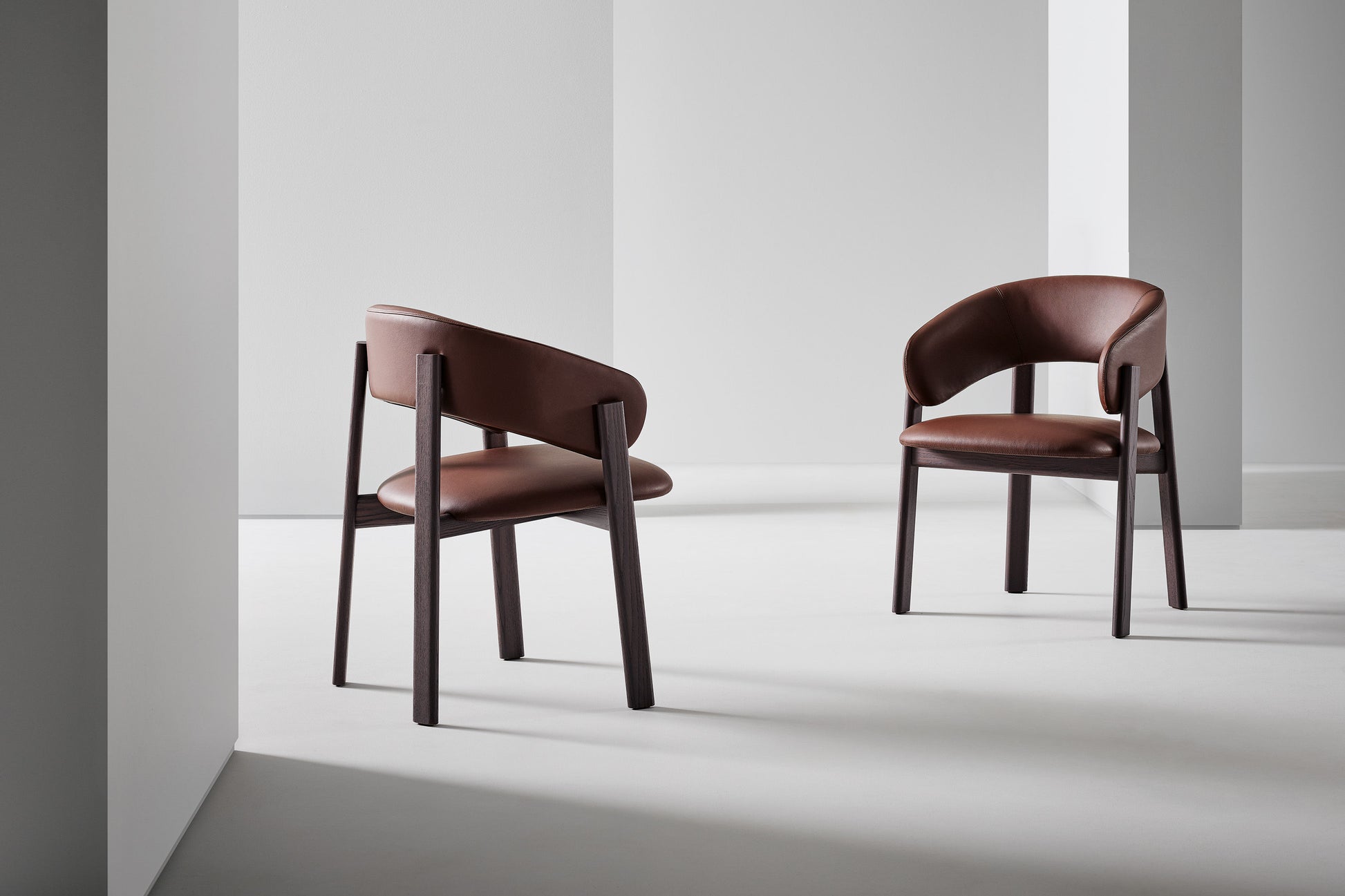 Alpha - Upholstered chair enveloping backrest | Bonaldo