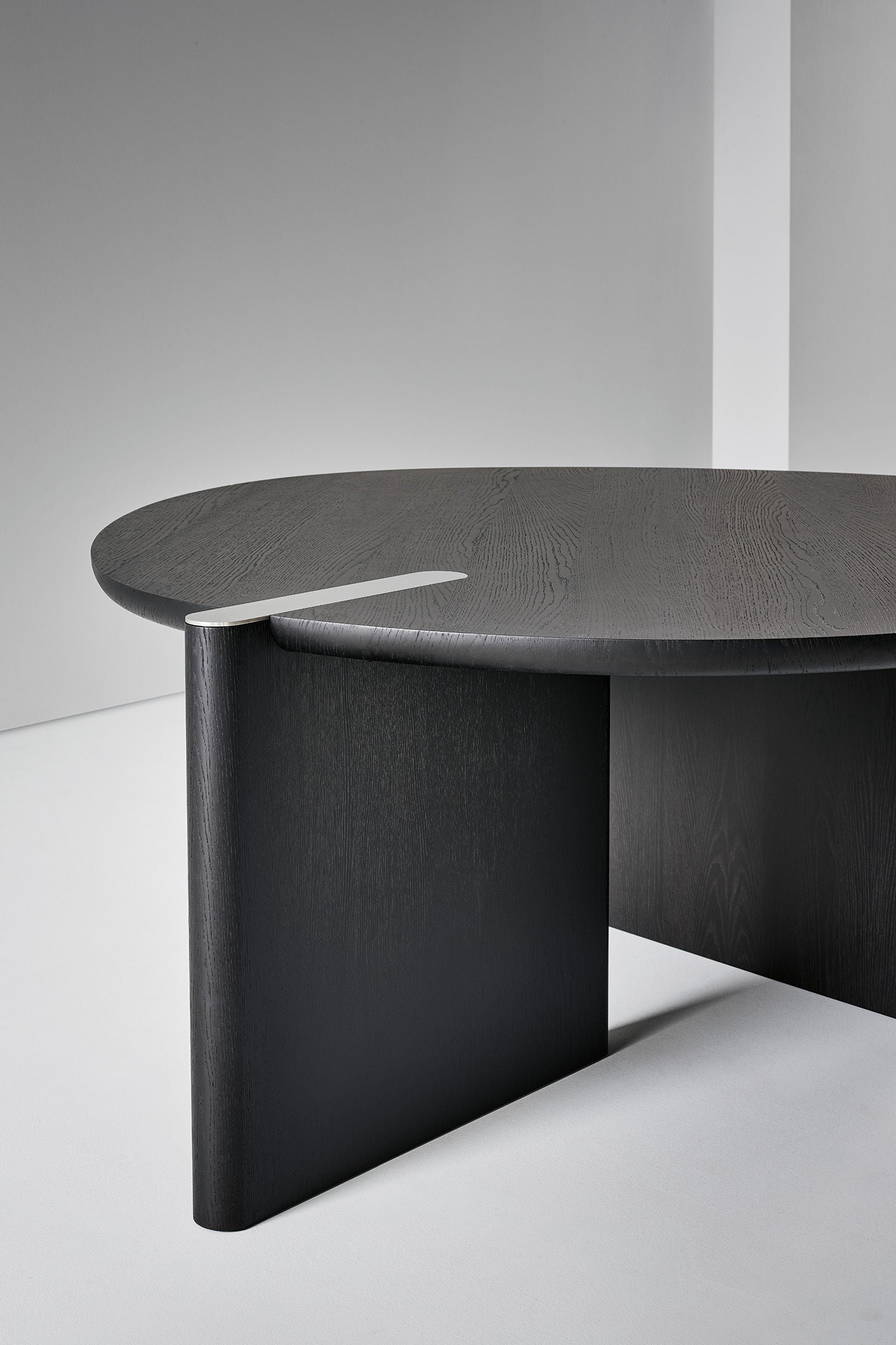Bonaldo Flatiron Table