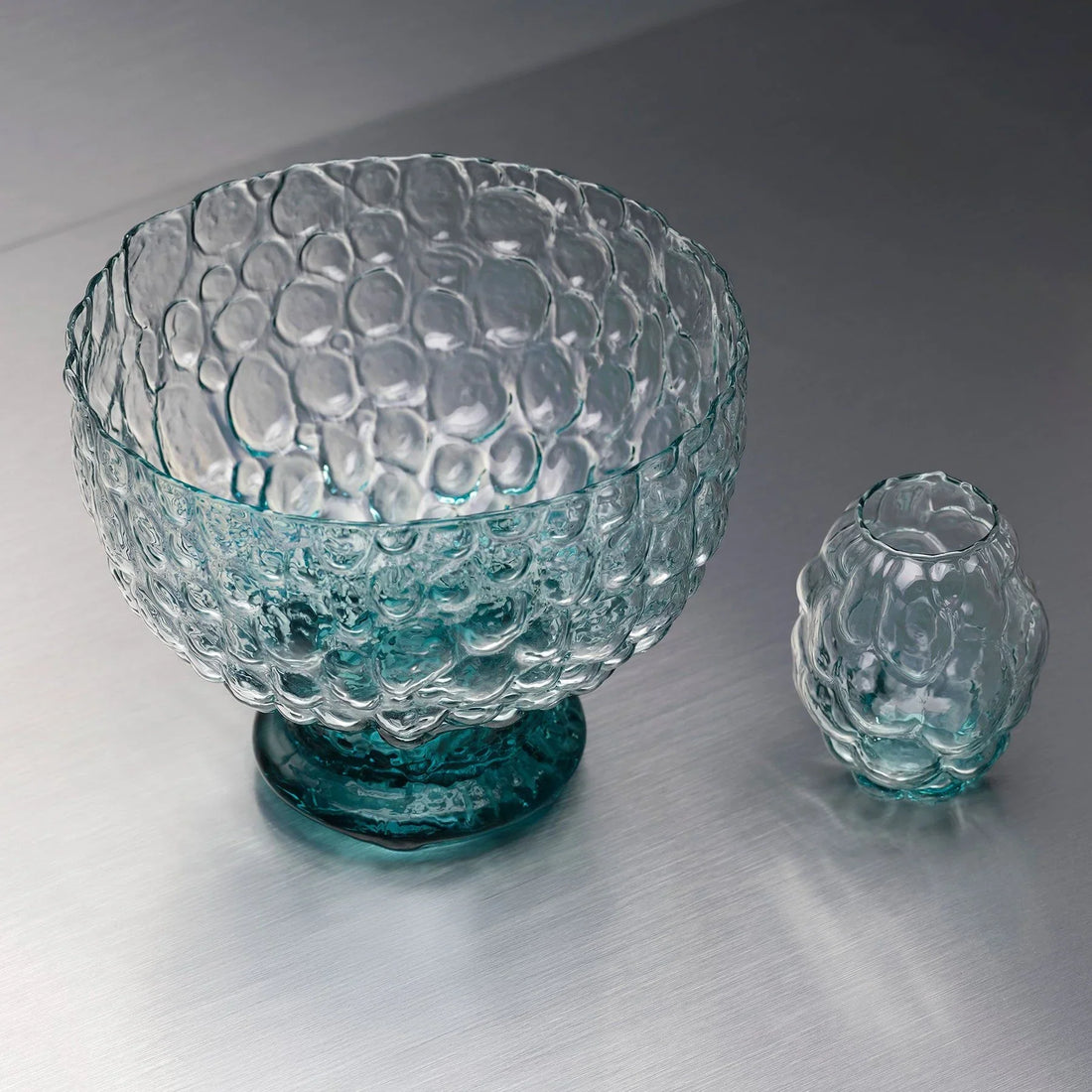 https_3A_2F_2Fcdn.shopify.com_2Fs_2Ffiles_2F1_2F0688_2F5759_2F4152_2Ffiles_2F7042490_1_Moss_Vase_Circular - Benjamin & Maxwell