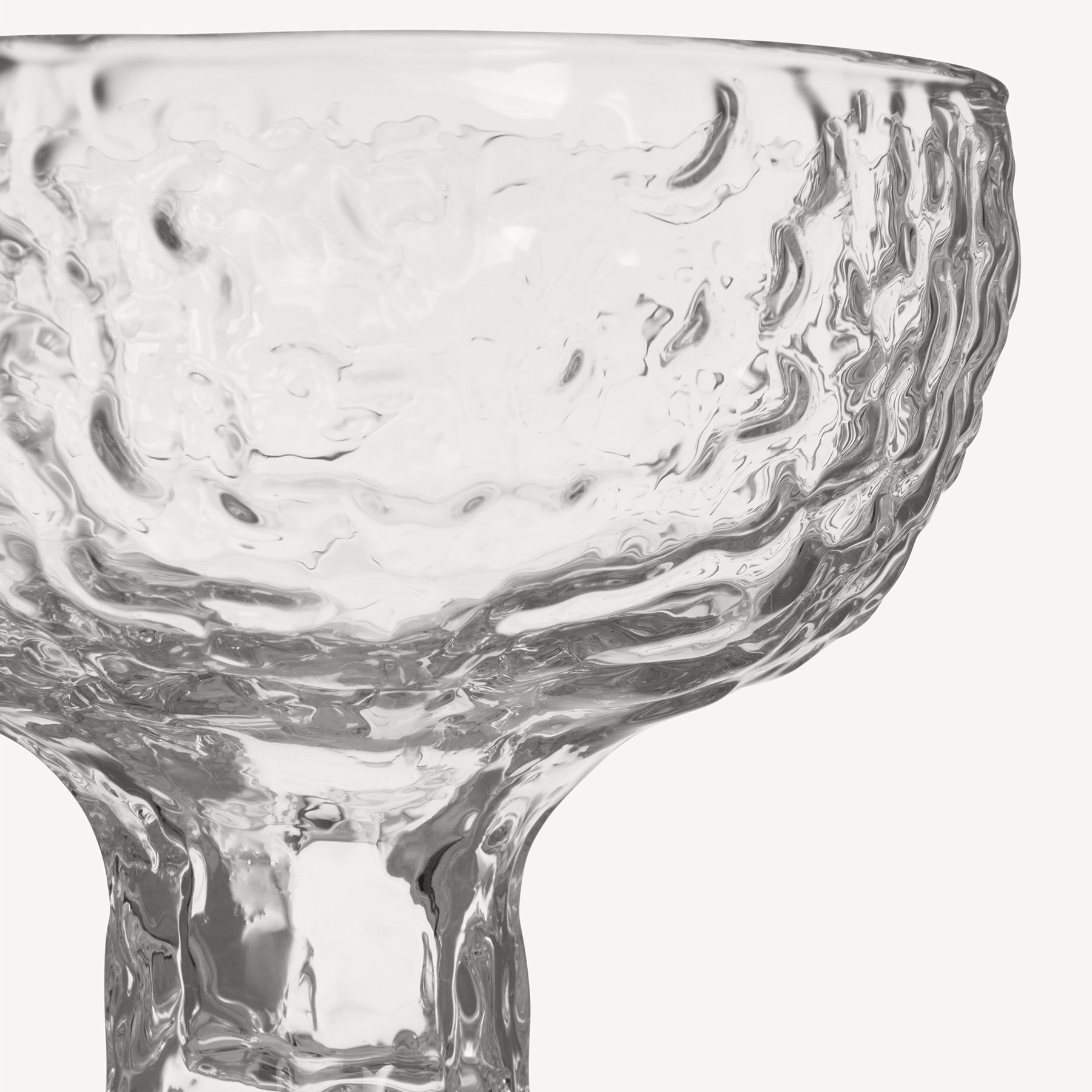 Moss Coupe Champagne Clear