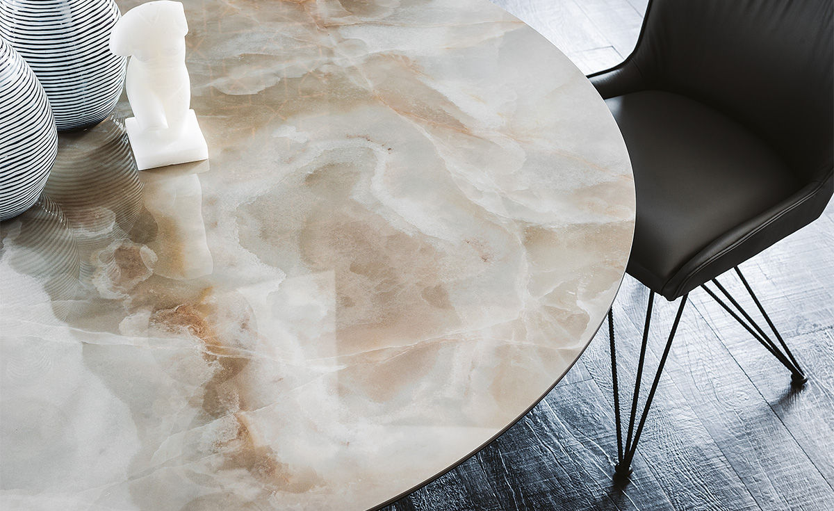 GORDON Keramik Table