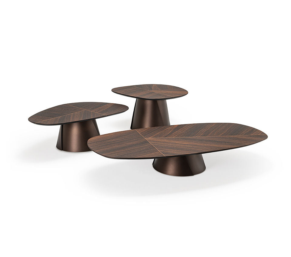 https://ik.imagekit.io/c2dr4dawp/https%3A%2F%2Fdownload.cattelanitalia.com%2Fmultimedia%2Fld%2F753441a1-f17a-46f8-aff7-050520021075.jpg%3Ft%3D1750153715?tr=f-jpg