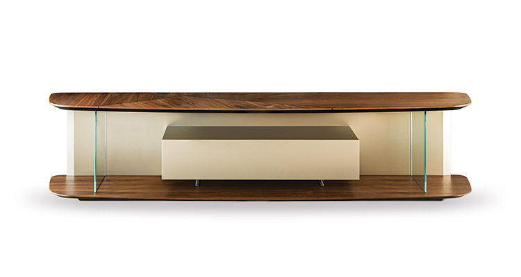 https://ik.imagekit.io/c2dr4dawp/https%3A%2F%2Fdownload.cattelanitalia.com%2Fmultimedia%2Fld%2Ff3fd7e29-b22b-40ce-9a5e-e0b3fab5f02d.jpg%3Ft%3D1760017700?tr=f-jpg