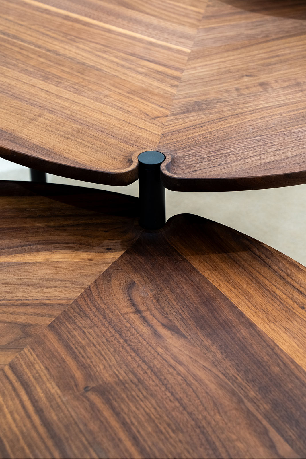 Leaf Coffee Table
