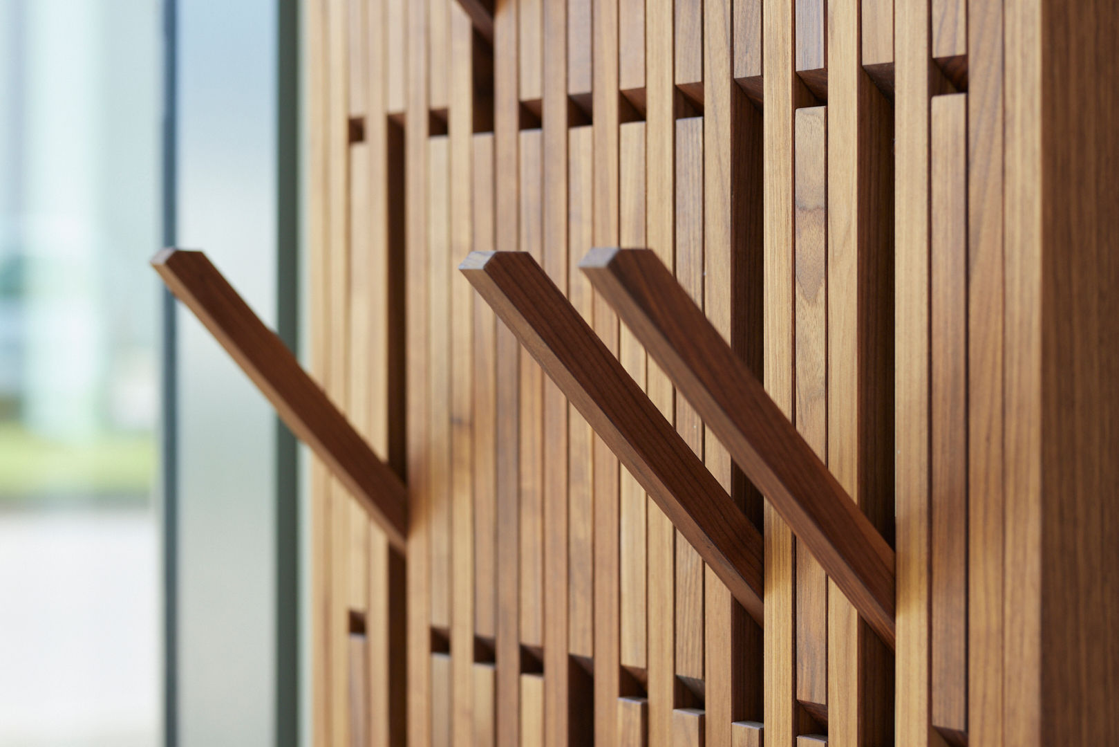 Per/Use Piano Coat Rack