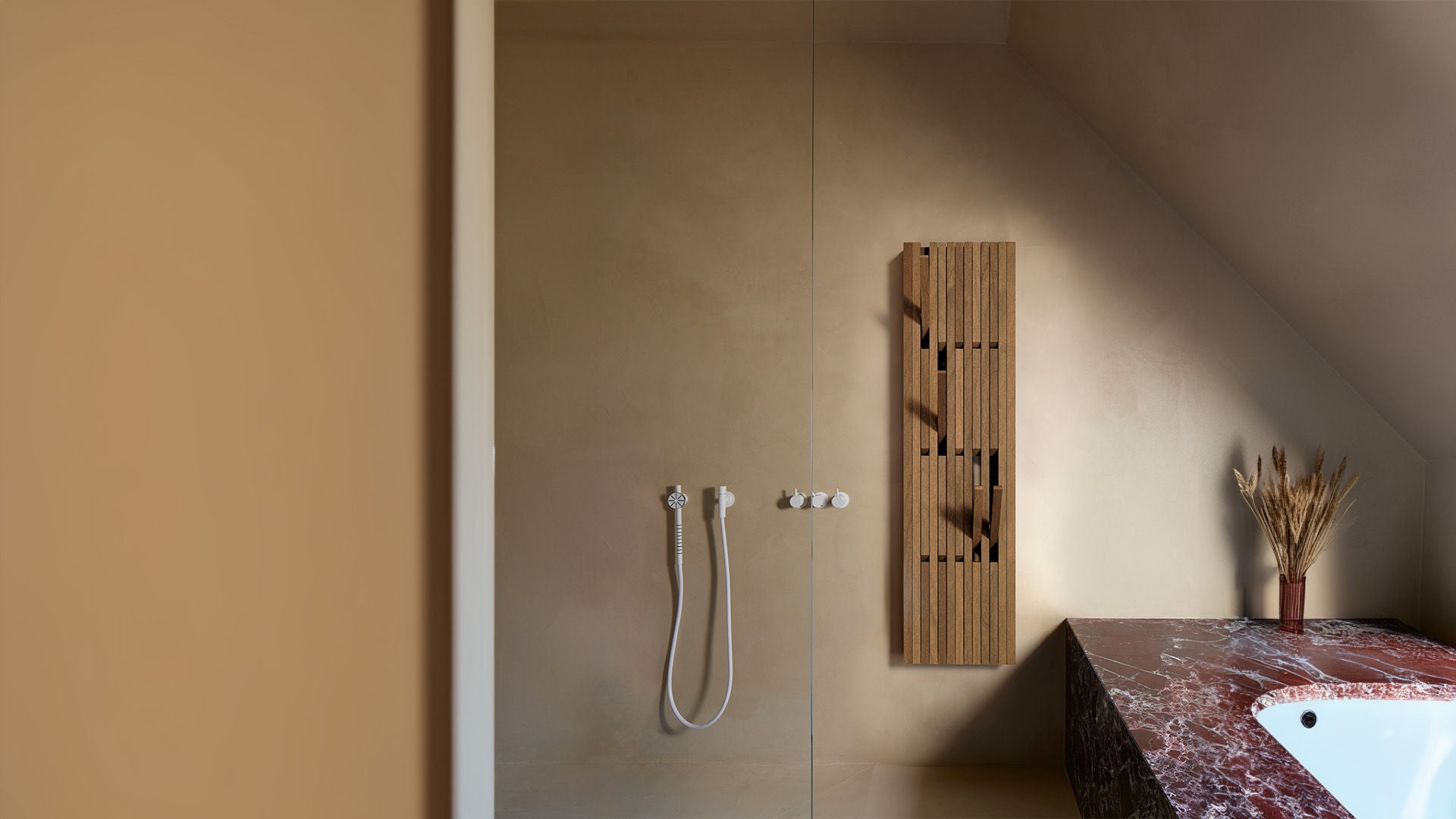 Per/Use Piano Coat Rack