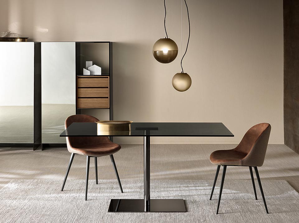 Dining Table Farniente