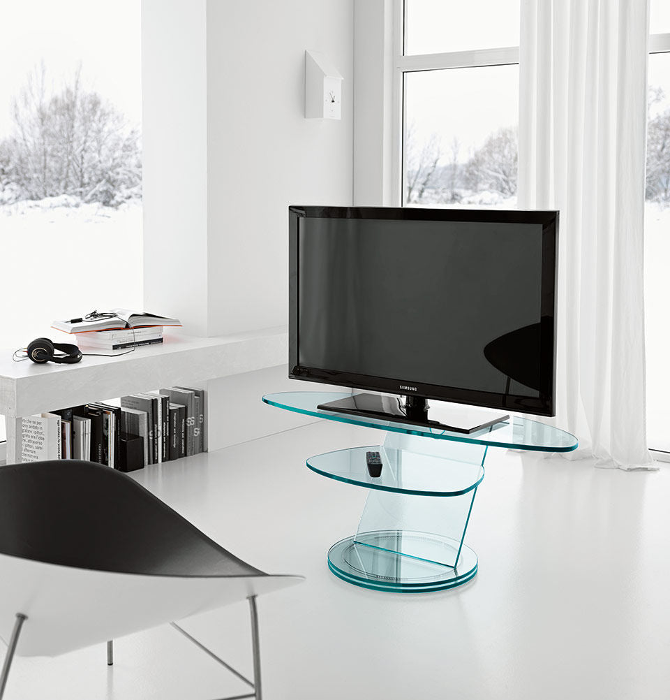 TV stand Scenario