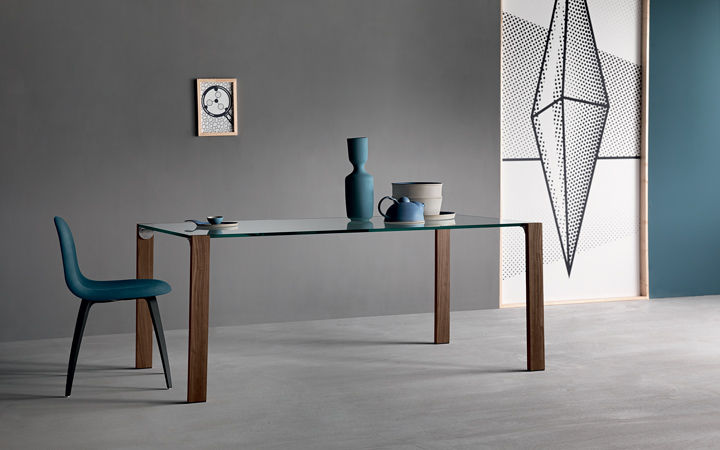 Table Livingstand