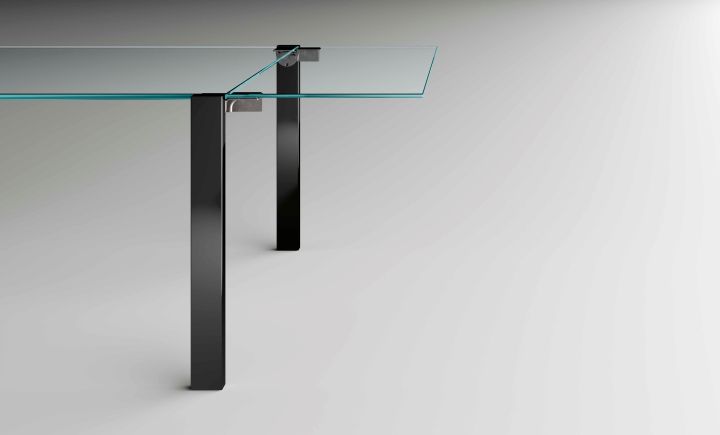 Extending table Livingstone